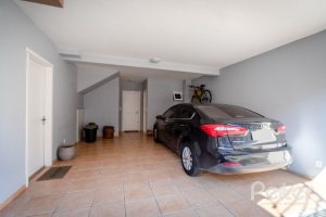  à venda, no bairro  em 