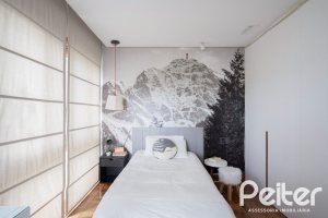 Casa à venda com 463m², 5 dormitórios, 1 suíte, 6 vagas, no bairro Vila Conceição em Porto Alegre