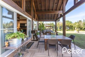 Casa em Condomínio à venda com 366m², 4 dormitórios, 4 suítes, 3 vagas, no bairro Terra Ville em PORTO ALEGRE