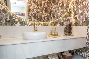 Casa em Condomínio à venda com 366m², 4 dormitórios, 4 suítes, 3 vagas, no bairro Terra Ville em PORTO ALEGRE