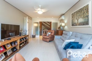 Casa em Condomínio à venda com 366m², 4 dormitórios, 4 suítes, 3 vagas, no bairro Terra Ville em PORTO ALEGRE