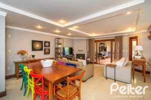 Casa em Condomínio à venda com 216m², 3 dormitórios, 3 suítes, 2 vagas, no bairro Hípica em Porto Alegre