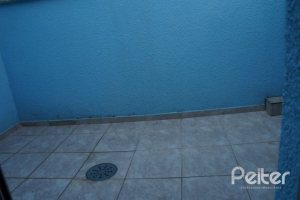 Casa à venda com 184m², 3 dormitórios, 1 suíte, 4 vagas, no bairro Ipanema / Jardim Verde em Porto Alegre