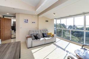 Casa em Condomínio à venda com 386m², 3 dormitórios, 1 suíte, 2 vagas, no bairro Vila Assuncao em Porto Alegre