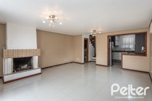 Casa em Condomínio à venda com 186m², 3 dormitórios, 1 suíte, 2 vagas, no bairro Jardim Isabel em Porto Alegre