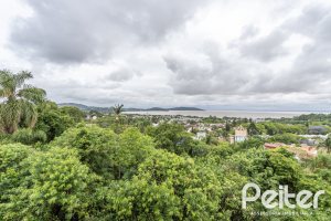 Casa em Condomínio à venda com 186m², 3 dormitórios, 1 suíte, 2 vagas, no bairro Jardim Isabel em Porto Alegre