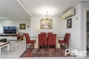 Apartamento à venda com 123m², 3 dormitórios, 3 suítes, 2 vagas, no bairro Tristeza em Porto Alegre