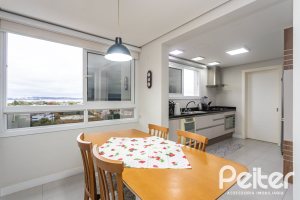 Apartamento à venda com 123m², 3 dormitórios, 3 suítes, 2 vagas, no bairro Tristeza em Porto Alegre