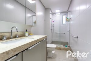 Apartamento à venda com 123m², 3 dormitórios, 3 suítes, 2 vagas, no bairro Tristeza em Porto Alegre