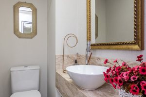 Apartamento à venda com 123m², 3 dormitórios, 3 suítes, 2 vagas, no bairro Tristeza em Porto Alegre