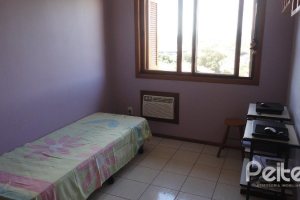 Casa à venda com 156m², 3 dormitórios, 1 suíte, 2 vagas, no bairro Espírito Santo em Porto Alegre