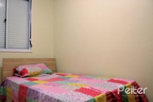 Apartamento à venda com 61m², 3 dormitórios, 1 suíte, 1 vaga, no bairro Ipanema em PORTO ALEGRE