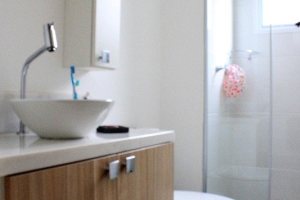 Apartamento à venda com 61m², 3 dormitórios, 1 suíte, 1 vaga, no bairro Ipanema em PORTO ALEGRE