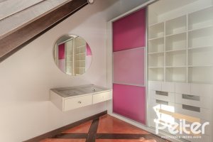 Casa em Condomínio à venda com 493m², 5 dormitórios, 5 suítes, 4 vagas, no bairro Terra Ville em Porto Alegre