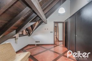 Casa em Condomínio à venda com 493m², 5 dormitórios, 5 suítes, 4 vagas, no bairro Terra Ville em Porto Alegre