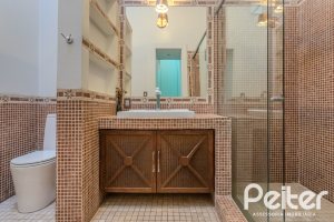 Casa em Condomínio à venda com 493m², 5 dormitórios, 5 suítes, 4 vagas, no bairro Terra Ville em Porto Alegre