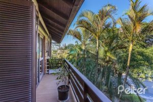 Apartamento à venda com 122m², 3 dormitórios, 1 suíte, 2 vagas, no bairro Ipanema em Porto Alegre