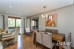 Apartamento à venda com 122m², 3 dormitórios, 1 suíte, 2 vagas, no bairro Ipanema em Porto Alegre