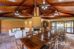 Apartamento à venda com 122m², 3 dormitórios, 1 suíte, 2 vagas, no bairro Ipanema em Porto Alegre