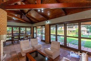 Apartamento à venda com 122m², 3 dormitórios, 1 suíte, 2 vagas, no bairro Ipanema em Porto Alegre