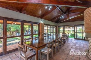 Apartamento à venda com 122m², 3 dormitórios, 1 suíte, 2 vagas, no bairro Ipanema em Porto Alegre