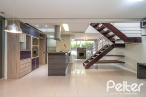 Casa em Condomínio à venda com 177m², 3 dormitórios, 1 suíte, 2 vagas, no bairro Ipanema em PORTO ALEGRE