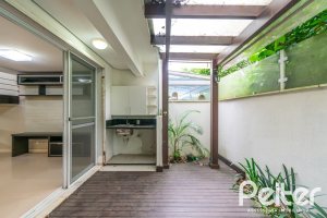 Casa em Condomínio à venda com 177m², 3 dormitórios, 1 suíte, 2 vagas, no bairro Ipanema em PORTO ALEGRE