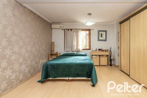  à venda, no bairro  em 