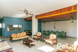 Apartamento à venda com 42m², 1 dormitório, 1 vaga, no bairro Tristeza em Porto Alegre