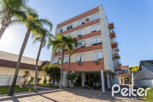 Apartamento à venda com 42m², 1 dormitório, 1 vaga, no bairro Tristeza em Porto Alegre