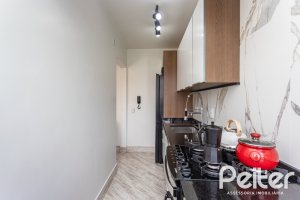 Apartamento à venda com 42m², 1 dormitório, 1 vaga, no bairro Tristeza em Porto Alegre