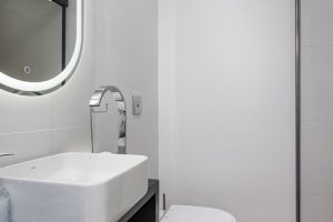 Apartamento à venda com 42m², 1 dormitório, 1 vaga, no bairro Tristeza em Porto Alegre
