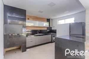 Casa em Condomínio à venda com 304m², 4 dormitórios, 4 suítes, 3 vagas, no bairro Tristeza em Porto Alegre