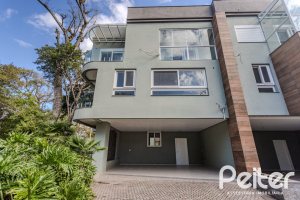 Casa em Condomínio à venda com 304m², 4 dormitórios, 4 suítes, 3 vagas, no bairro Tristeza em Porto Alegre
