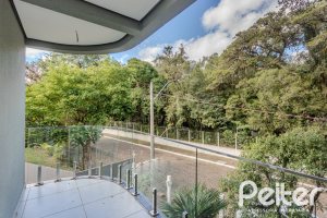 Casa em Condomínio à venda com 304m², 4 dormitórios, 4 suítes, 3 vagas, no bairro Tristeza em Porto Alegre