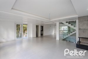 Casa em Condomínio à venda com 304m², 4 dormitórios, 4 suítes, 3 vagas, no bairro Tristeza em Porto Alegre