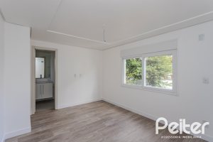 Casa em Condomínio à venda com 304m², 4 dormitórios, 4 suítes, 3 vagas, no bairro Tristeza em Porto Alegre