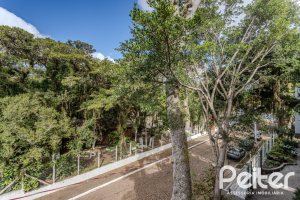 Casa em Condomínio à venda com 304m², 4 dormitórios, 4 suítes, 3 vagas, no bairro Tristeza em Porto Alegre