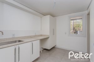 Casa em Condomínio à venda com 304m², 4 dormitórios, 4 suítes, 3 vagas, no bairro Tristeza em Porto Alegre