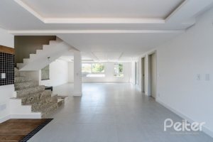 Casa em Condomínio à venda com 304m², 4 dormitórios, 4 suítes, 3 vagas, no bairro Tristeza em Porto Alegre