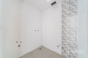 Casa em Condomínio à venda com 304m², 4 dormitórios, 4 suítes, 3 vagas, no bairro Tristeza em Porto Alegre