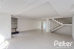 Casa em Condomínio à venda com 280m², 4 dormitórios, 4 suítes, 3 vagas, no bairro Tristeza em Porto Alegre