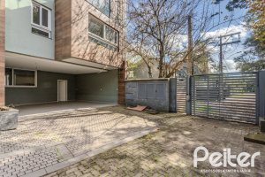 Casa em Condomínio à venda com 280m², 4 dormitórios, 4 suítes, 3 vagas, no bairro Tristeza em Porto Alegre