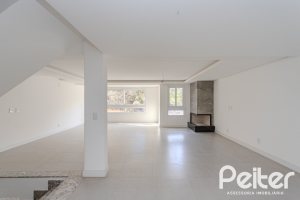 Casa em Condomínio à venda com 280m², 4 dormitórios, 4 suítes, 3 vagas, no bairro Tristeza em Porto Alegre