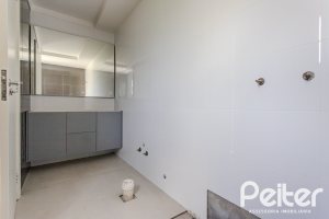 Casa em Condomínio à venda com 280m², 4 dormitórios, 4 suítes, 3 vagas, no bairro Tristeza em Porto Alegre