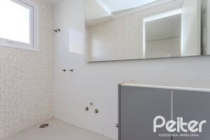 Casa em Condomínio à venda com 280m², 4 dormitórios, 4 suítes, 3 vagas, no bairro Tristeza em Porto Alegre