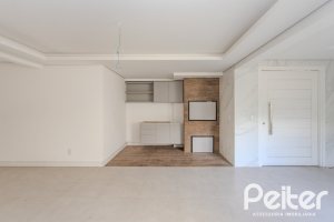 Casa em Condomínio à venda com 280m², 4 dormitórios, 4 suítes, 3 vagas, no bairro Tristeza em Porto Alegre