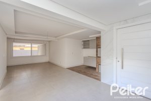 Casa em Condomínio à venda com 280m², 4 dormitórios, 4 suítes, 3 vagas, no bairro Tristeza em Porto Alegre