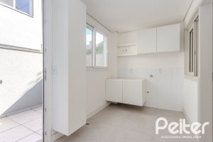 Casa em Condomínio à venda com 280m², 4 dormitórios, 4 suítes, 3 vagas, no bairro Tristeza em Porto Alegre