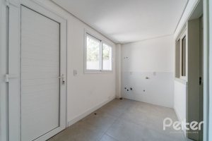 Casa em Condomínio à venda com 280m², 4 dormitórios, 4 suítes, 3 vagas, no bairro Tristeza em Porto Alegre